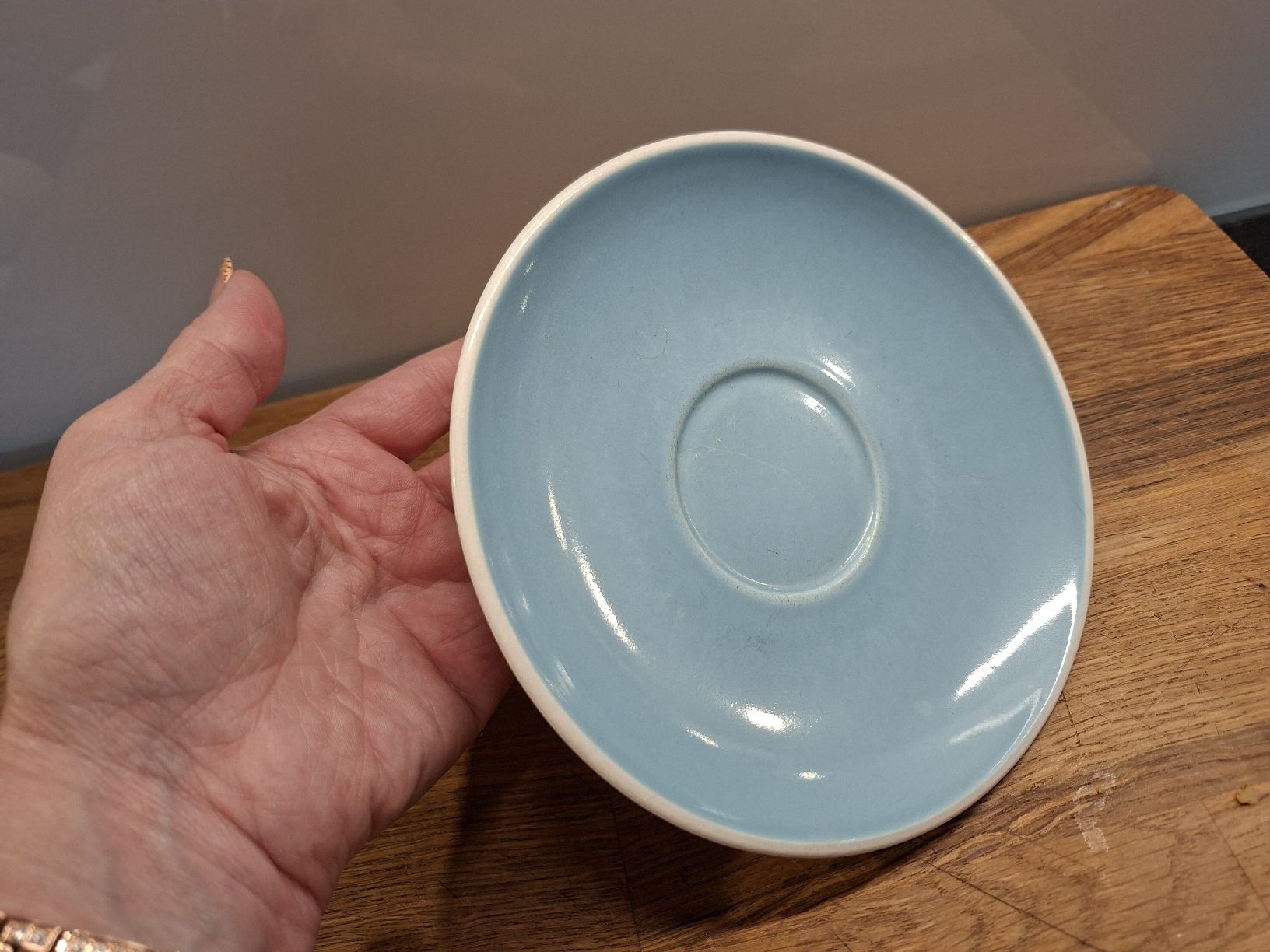 Rössler Assiettes: Rössler Unterteller HELLBLAU – D'occasion à Meinisberg par Destiny1972 2