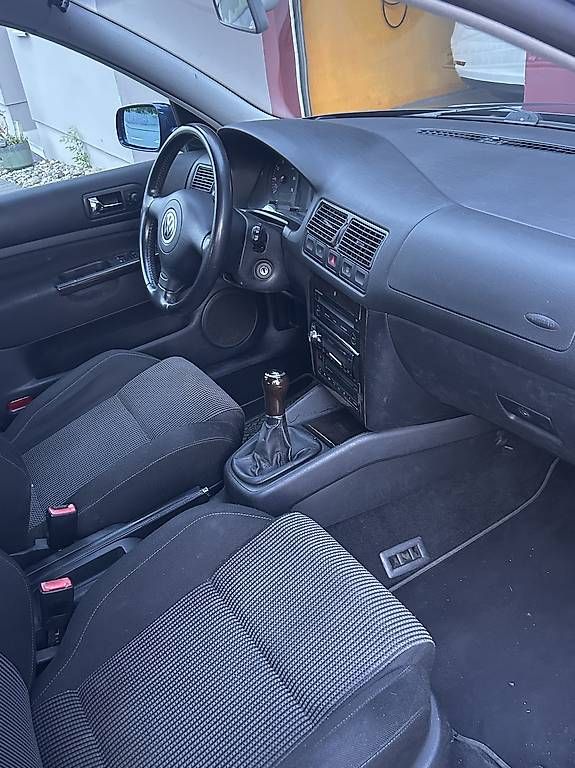 Autos: VW Golf 1.8 GTI – D'occasion à Romanshorn par Alfagtv6 4