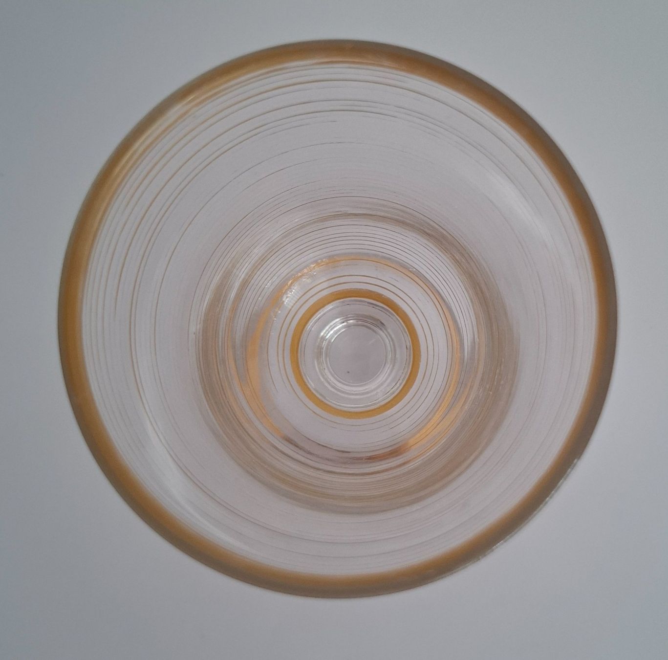 Bicchieri: Trinkglas mit Golddekor ca. 1900 – Usato da Rothrist venduto da Clanx 1