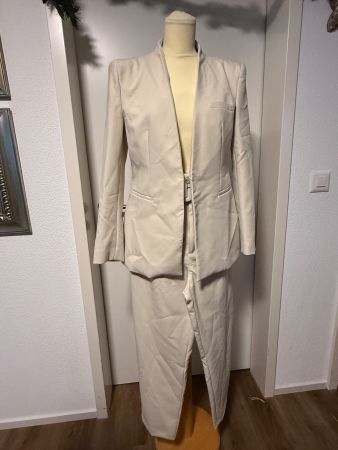Zara Hosenanzug beige/weiss neuwertig Gr. 42