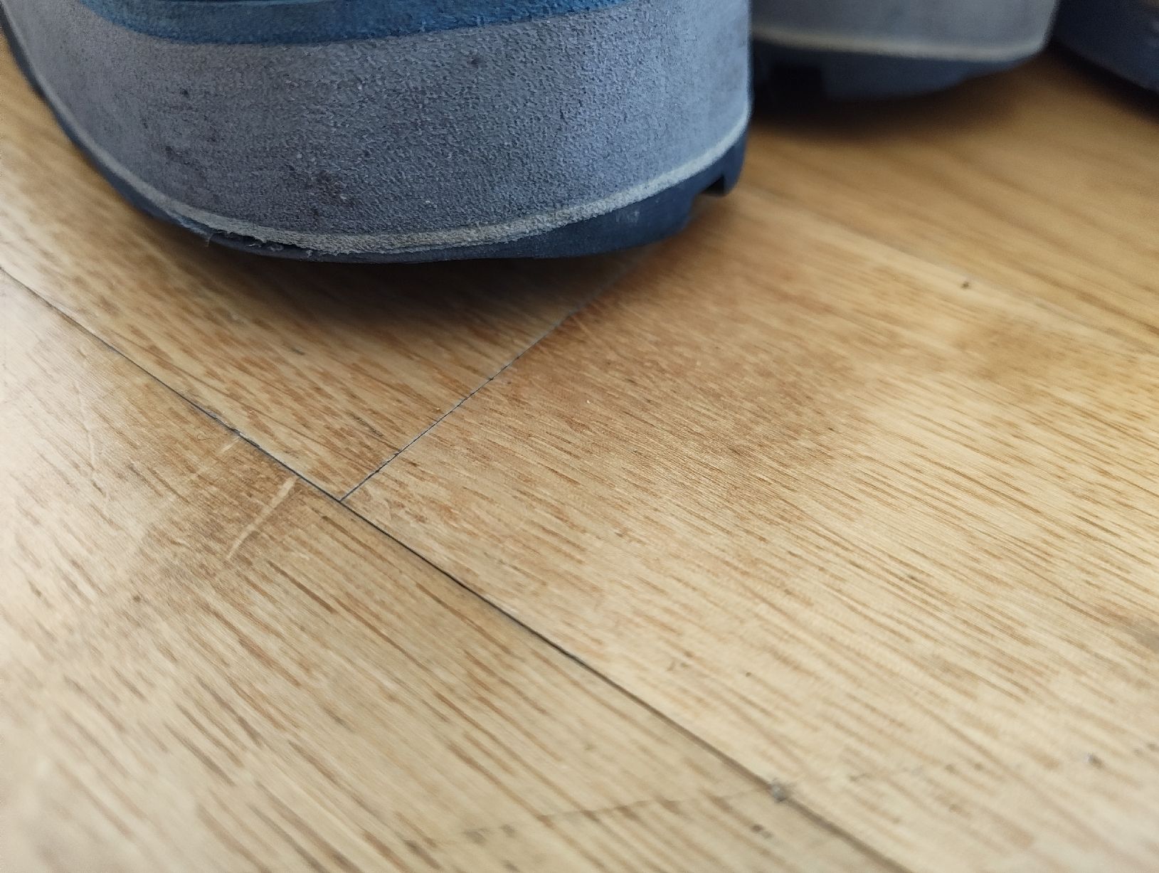 Dolomite Chaussures hommes: 2 paires chaussures Dolomite – Défectueux à Sion par Mizzaa 3