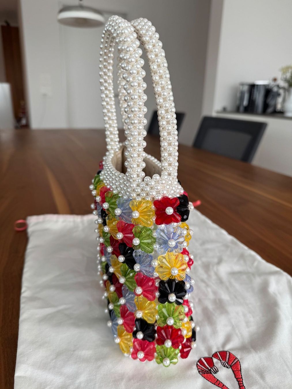 Borse da donna: Shrimps Avery Designer Perlen Tasche Multicolor – Nuovo (secondo la descrizione) da Cham venduto da Maya.B. 2