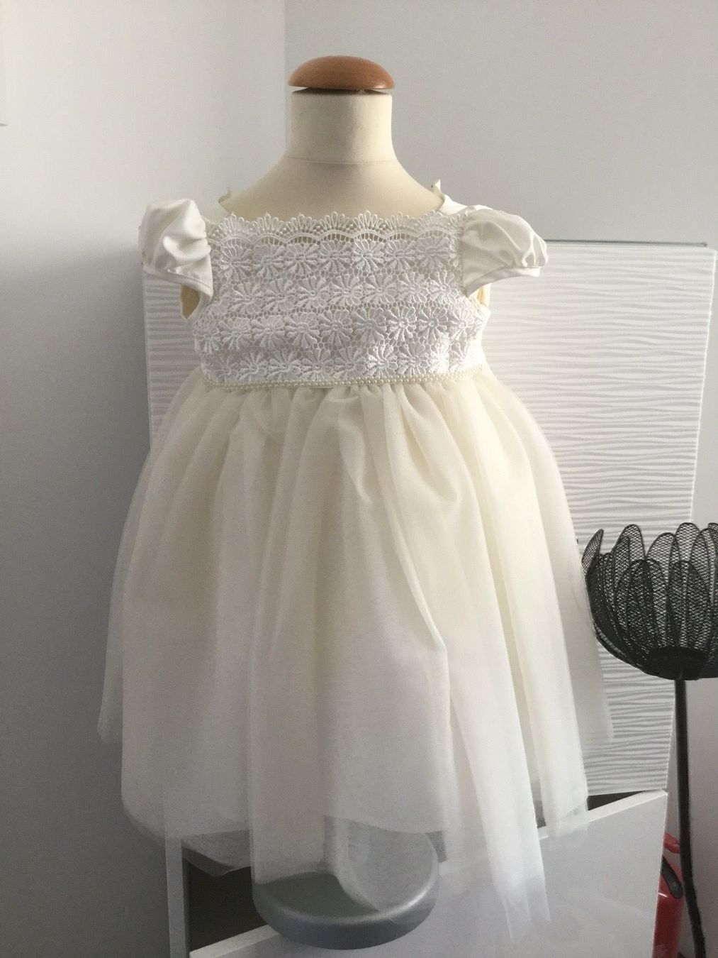 Vestiti & Gonne: Robe blanche & écru dentelles/perles – Nuovo e nell'imballaggio originale da Agiez venduto da chouchanelle 1