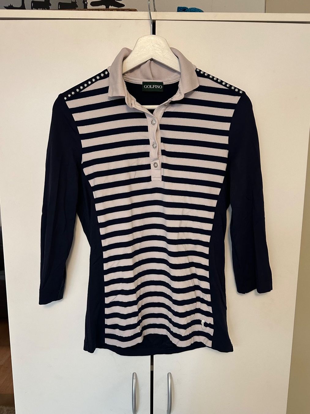 Magliette Polo: Golfino Shirt (38) – Usato da Schaan venduto da Hermine2018