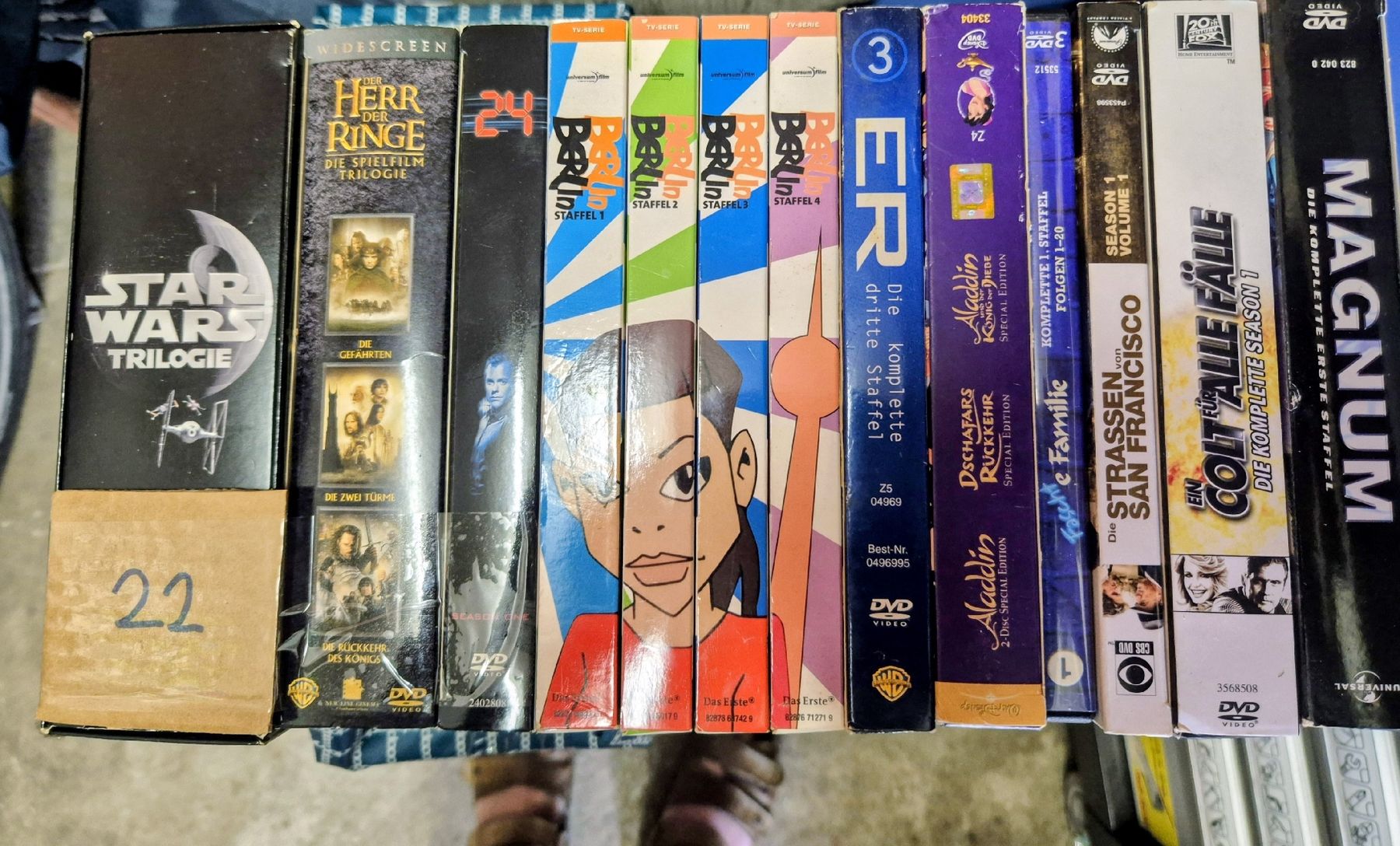 Alle DVDs: 500 Stk. Blue Ray+DVD Konvolut – Gebraucht aus Zweisimmen von Kleindietwil 7