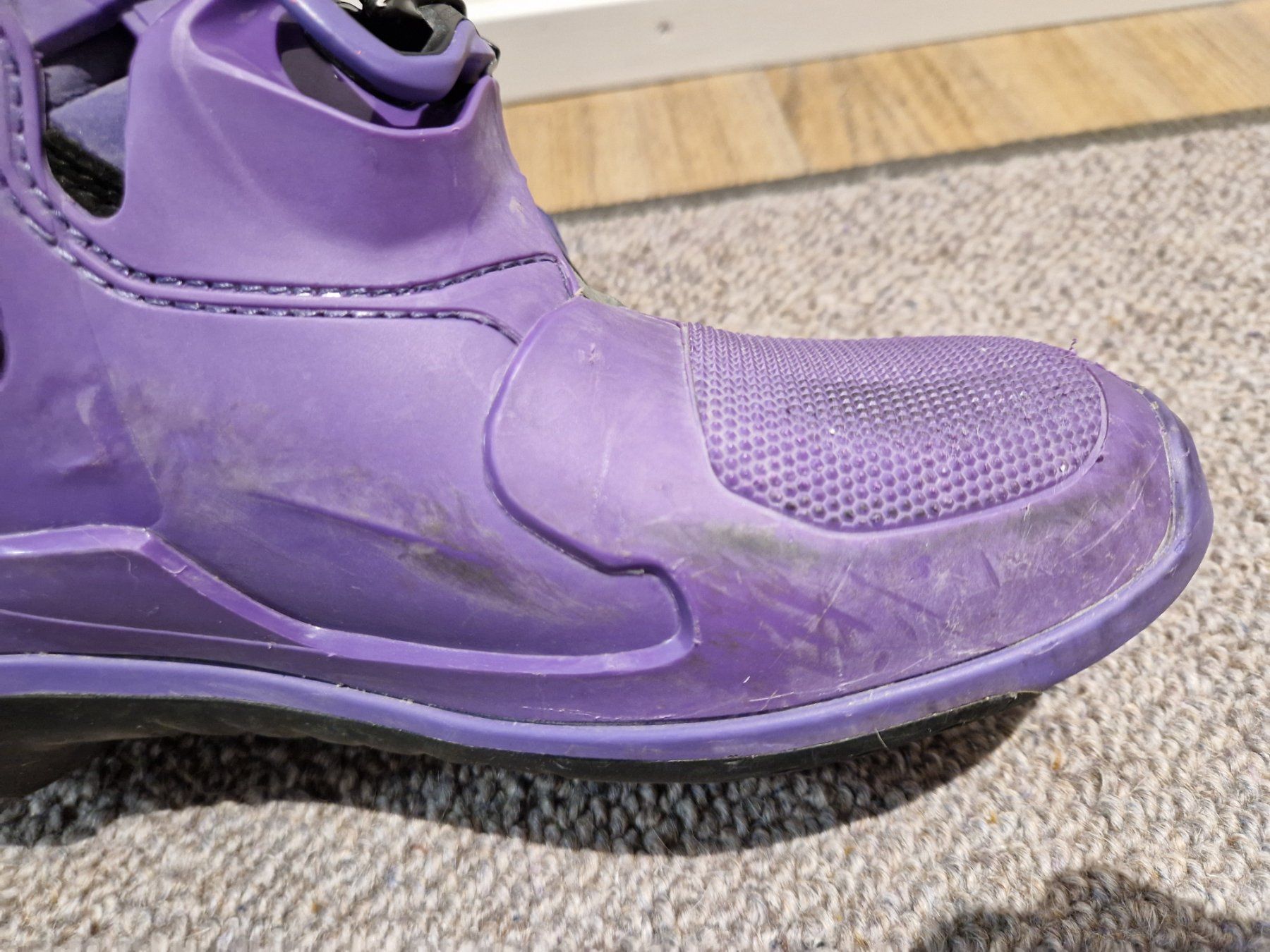 Alpinestars Scarpe da uomo: Alpinestars Stiefel Tech10, violett/schwarz – Usato da Visp venduto da eli.b. 7