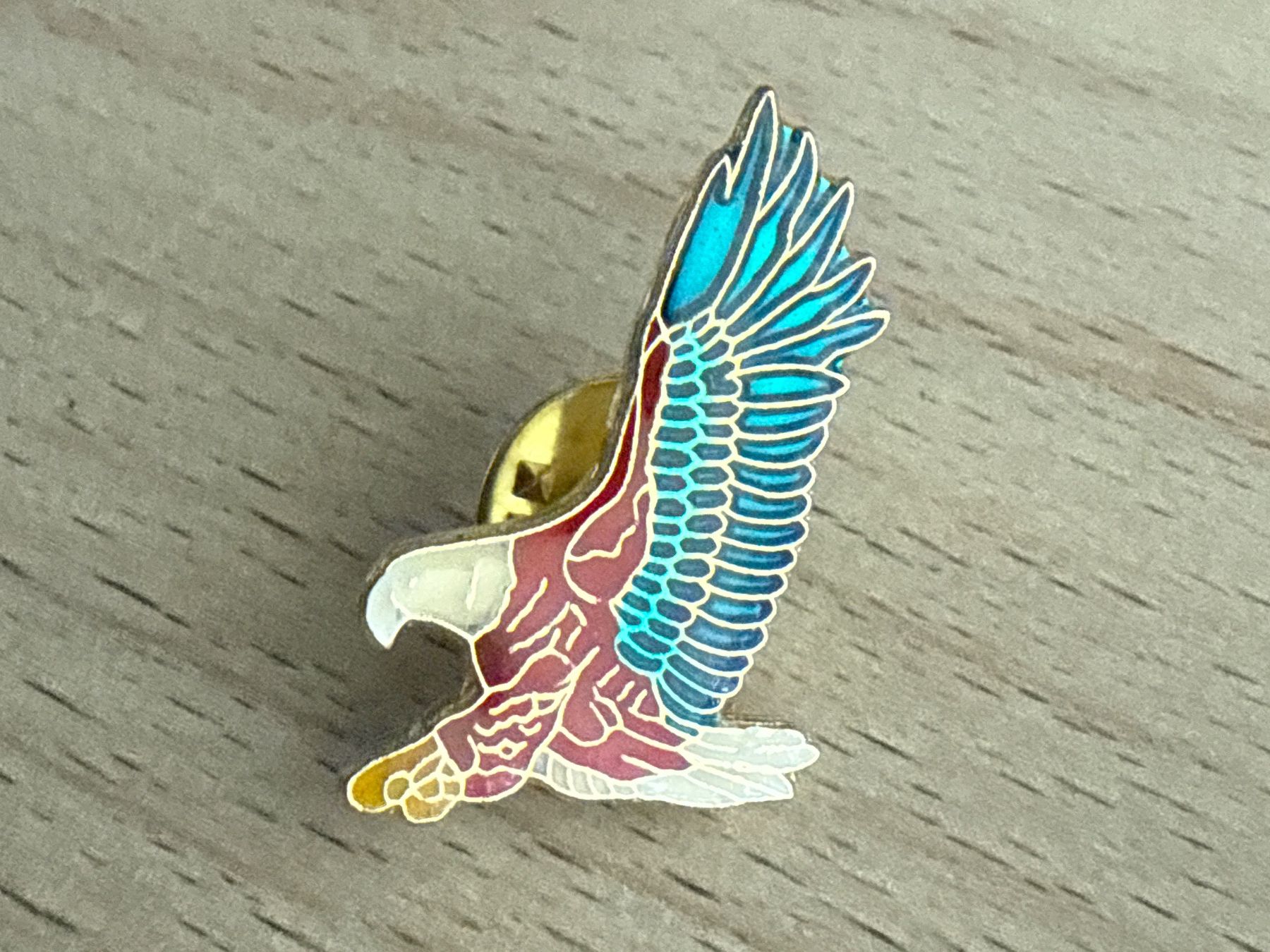 Plaquettes & Badges: Pin Adler – D'occasion à Glattbrugg par Schweigmatt