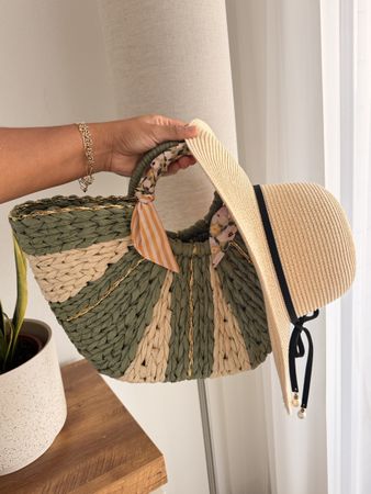 Sommerhut und Handtasche Set neuwertiger Zustand ab 1.-