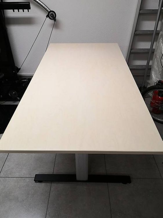 Scrivanie: Büro-Tisch – Usato da Rüti ZH venduto da sbm_p8jg