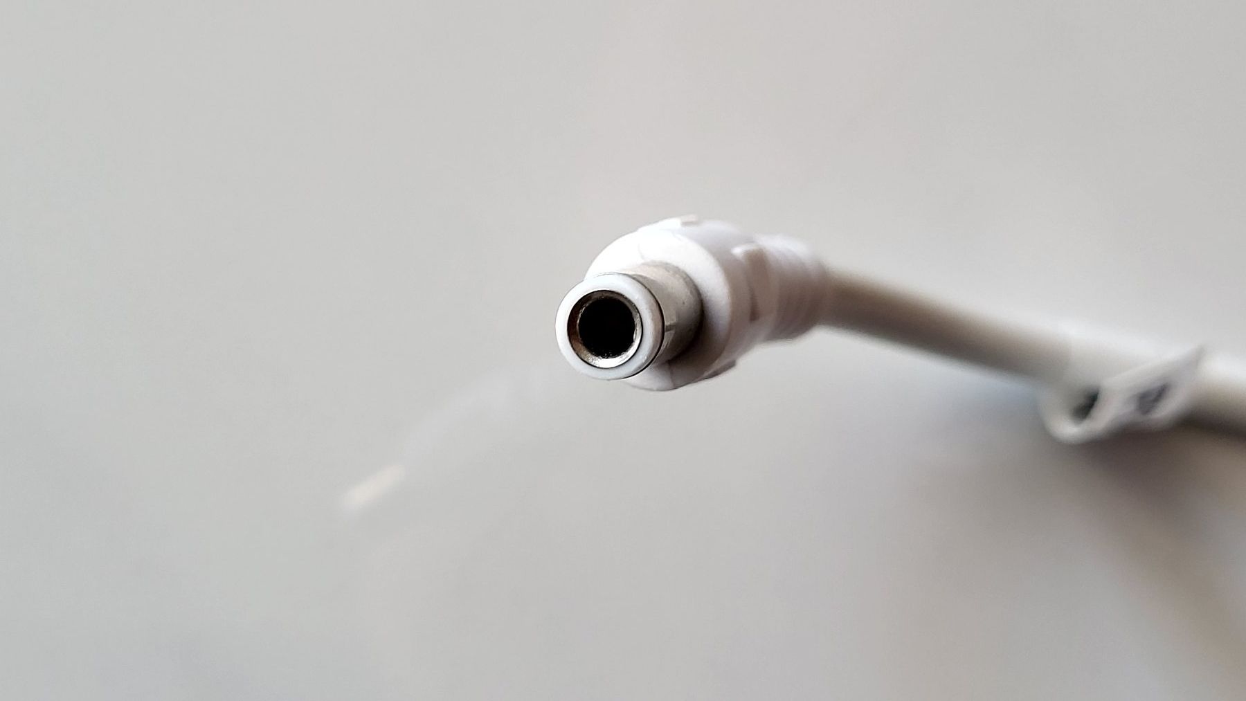 Ladegeräte: SAGEMCOM Netzteil 36W 12V 3.0A Hohlstecker 5.1x2.1mm – Gebraucht aus Schindellegi von Peter8834 4
