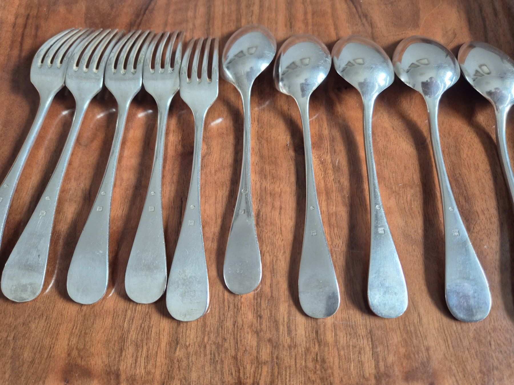 Set di posate: Besteck Set, Vintage, 5 Gabeln & 5 Löffel, Silberlook – Usato da Bern venduto da aronari 3