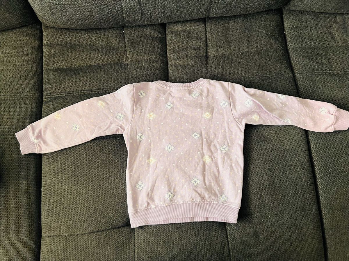 Pantaloni: Coole Frozen Hose und Pulli – Usato da Dietikon venduto da Laiijka 3