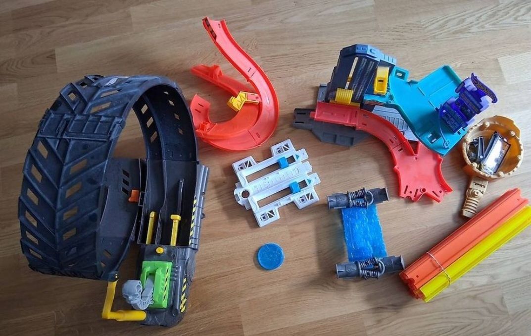 Hot Wheels Jouets: HOT wheels Bahn – D'occasion à Luzern par borschtel