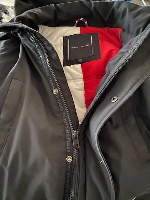 Giacche & Cappotti: Veste hiver Tommy Hilfiger taille 152 – Usato da Sugnens venduto da PixelPanda1 3