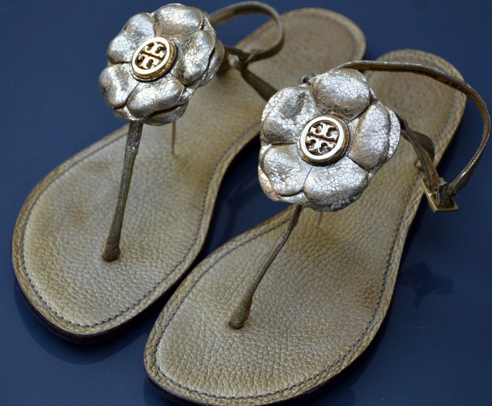 Tory Burch Scarpe da donna: Flat Sandalen / sandales Tory Burch .39 – Usato da Collonges venduto da Auganien