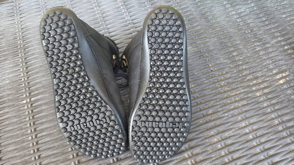 Leguano Chaussures hommes: Leguano Husky schwarz Grösse 38 – D'occasion à Münchwilen TG par Mimoli 1