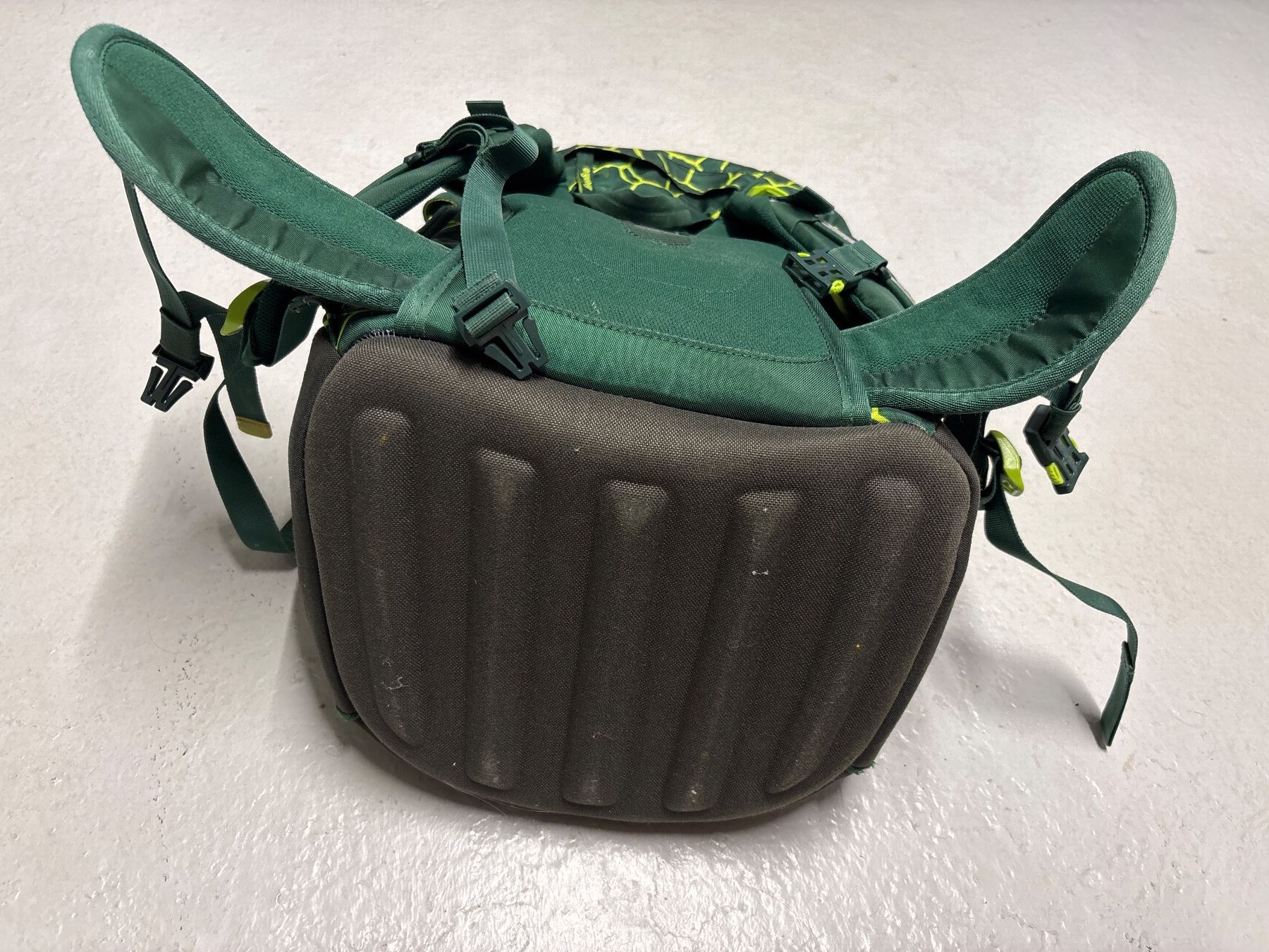 Ergobag Borse & Zaini: ergobag Kinderschulrucksack grün – Usato da THERWIL venduto da Fcbbasel 6