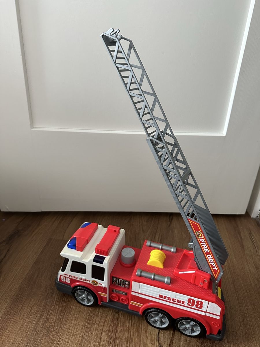 Giocattoli: Dickie Feuerwehrauto 36 cm – Usato da Au SG venduto da DM-Fashion 1