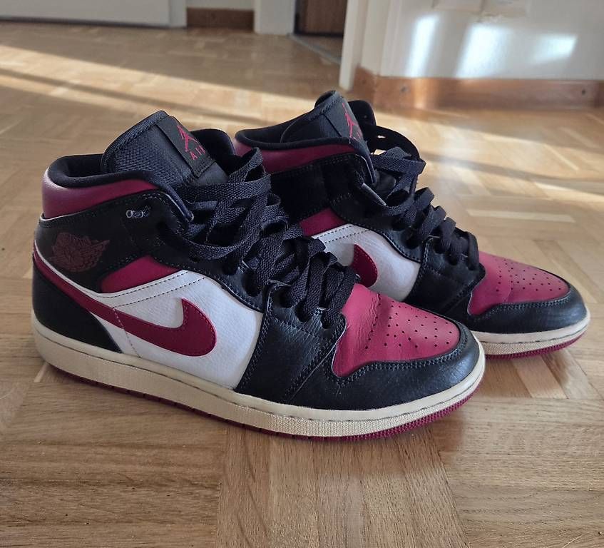 Scarpe da uomo: Nike Air Jordan 1 - 42.5 – Usato da Morges venduto da jcy_66hm