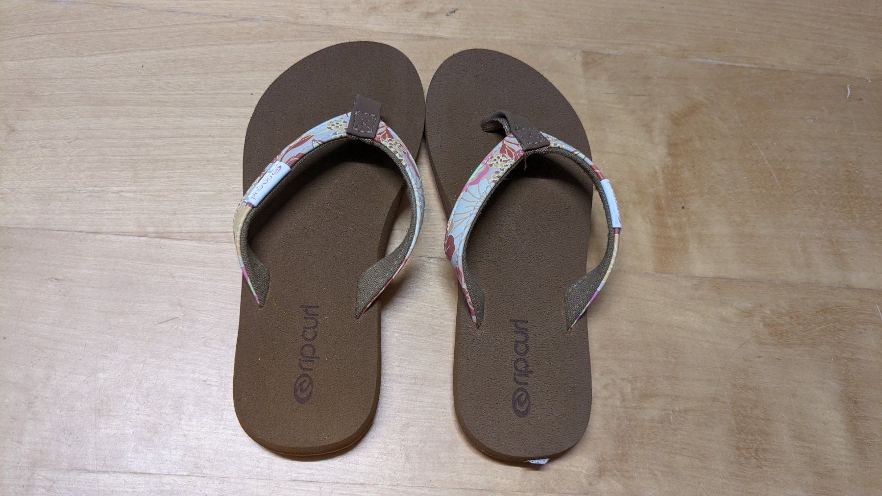 Rip Curl Scarpe per ragazze: Neuwertige ripcurl Flip-Flops - Gr. 29 – Nuovo (secondo la descrizione) da Staufen venduto da Fleby84 1