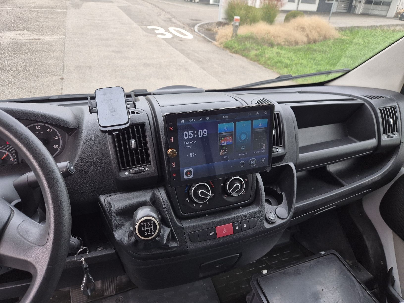 Peugeot Nutzfahrzeuge: Peugeot Boxer 2,2 – Gebraucht aus Oftringen von oxomoxo 4