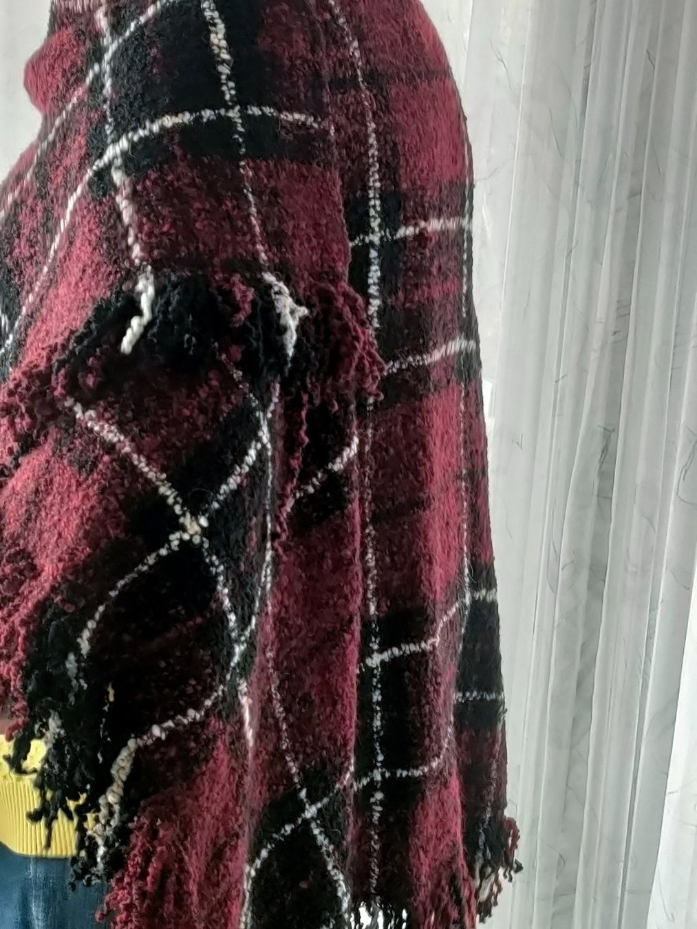 Foulard & Sciarpe: Poncho Vignali – Usato da Brugg AG venduto da Mashaba 4