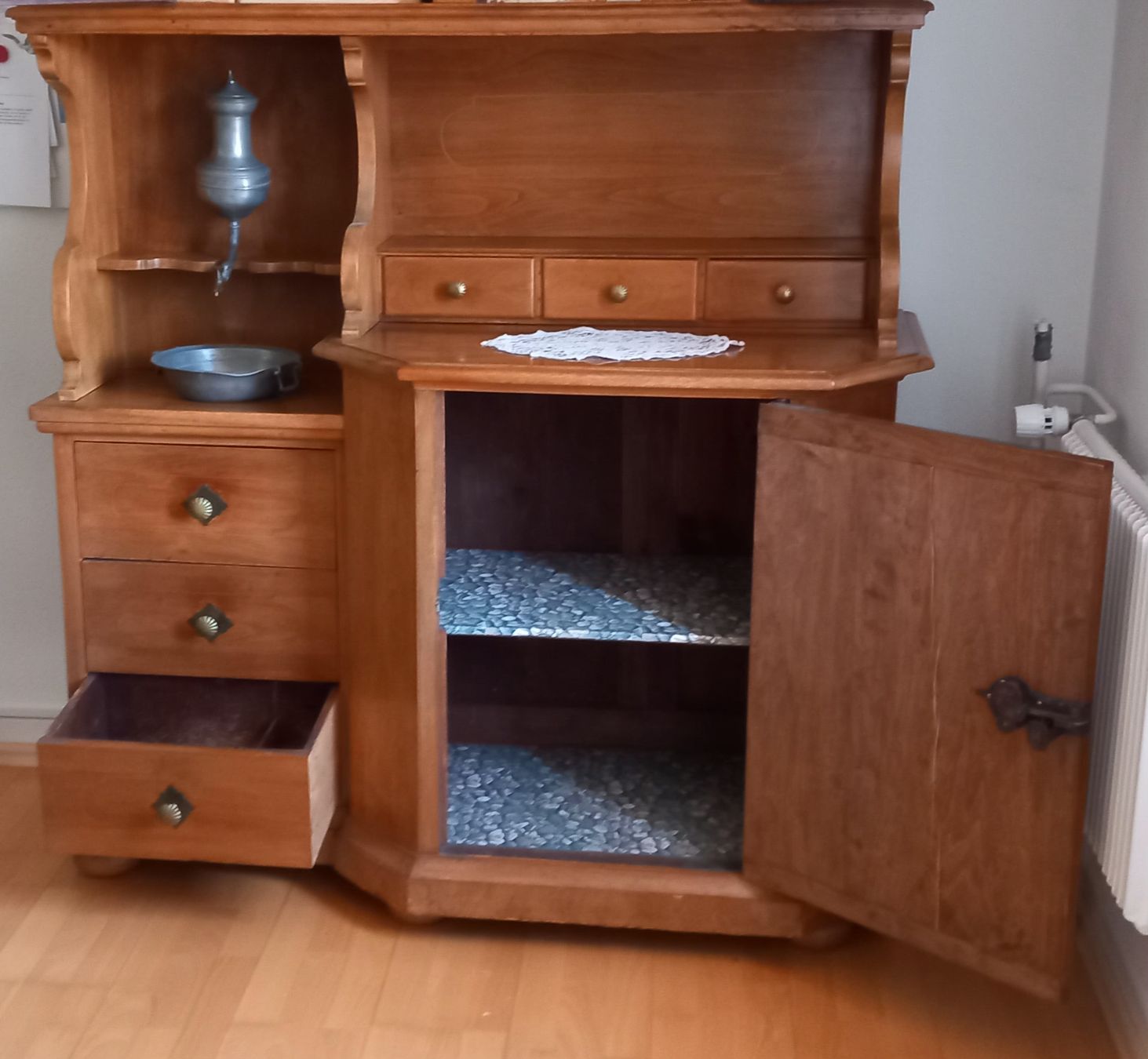 Buffets: Antikes Buffet  – D'occasion à Balsthal par Missi123 2