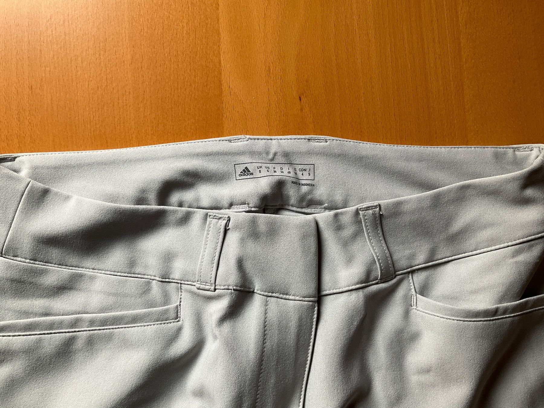 Pantaloni: ADIDAS pantalon & short – Nuovo (secondo la descrizione) da Gland venduto da DL2004 2