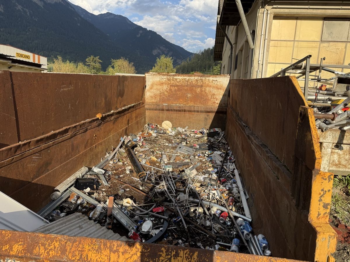 Contenitori edile: Mulde
Container gebraucht – Usato da Sils im Domleschg venduto da sablonier1985 4