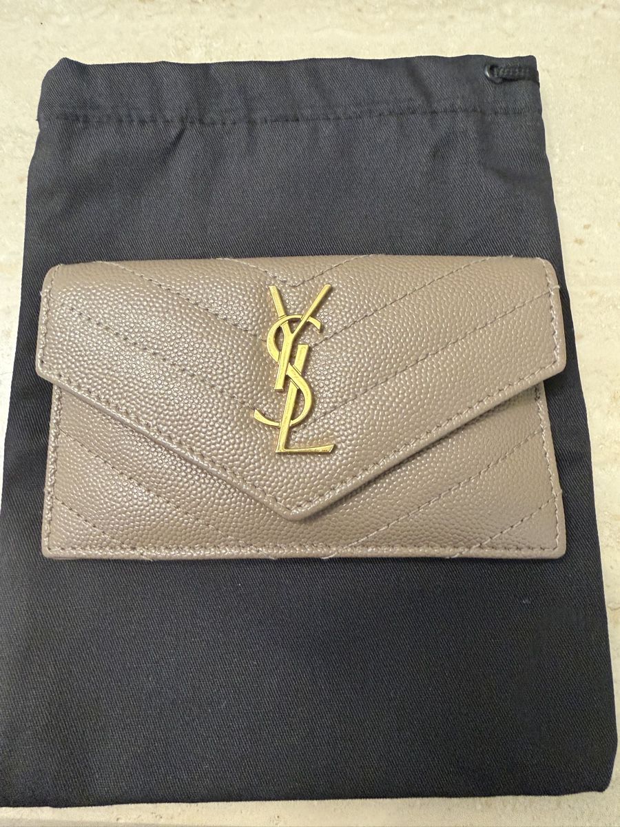 Saint Laurent Portamonete: Yves Saint Laurent YSL – Nuovo (secondo la descrizione) da Regensdorf venduto da weiningerl 1