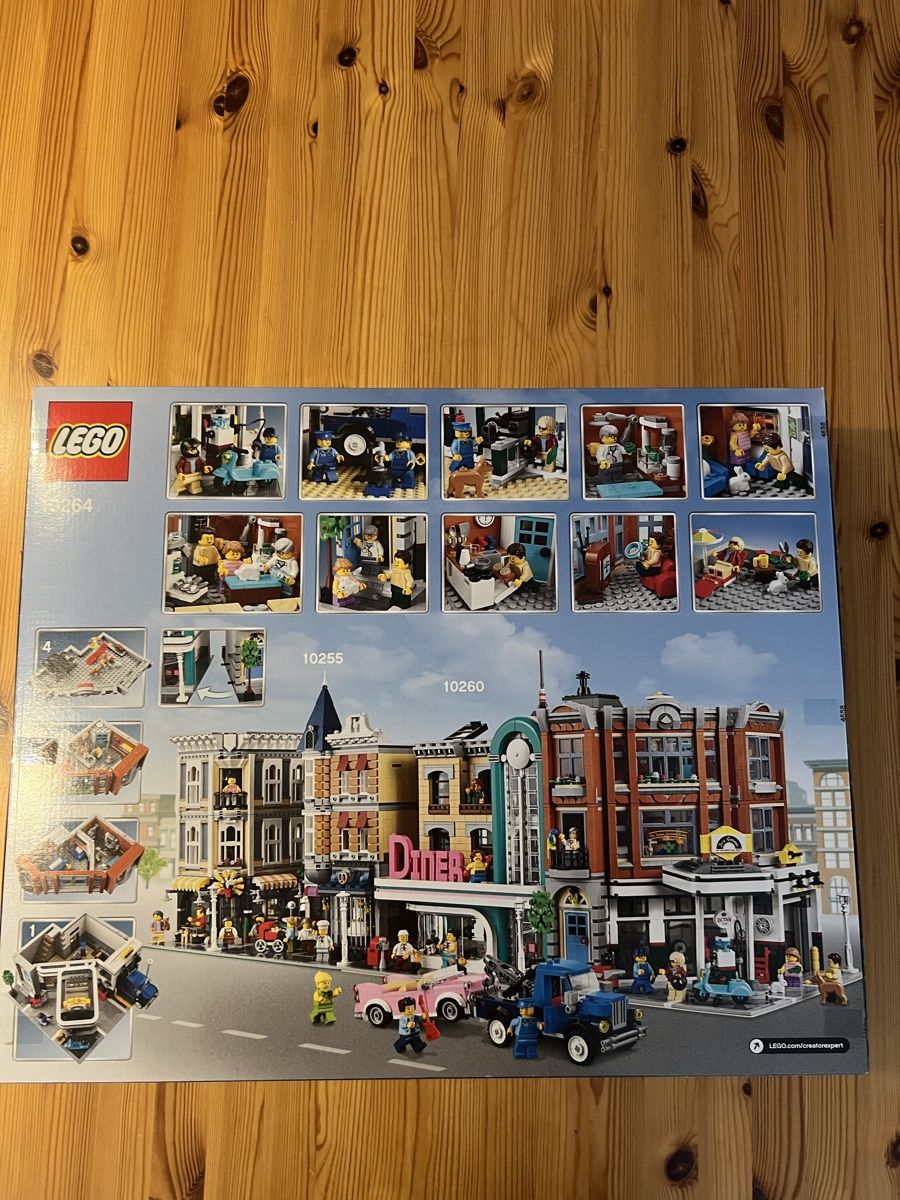 Lego Kit di costruzioni: Lego Creator Expert Eckgarage 10264 - NEU – Nuovo e nell'imballaggio originale da Liestal venduto da bompalompalomp 1