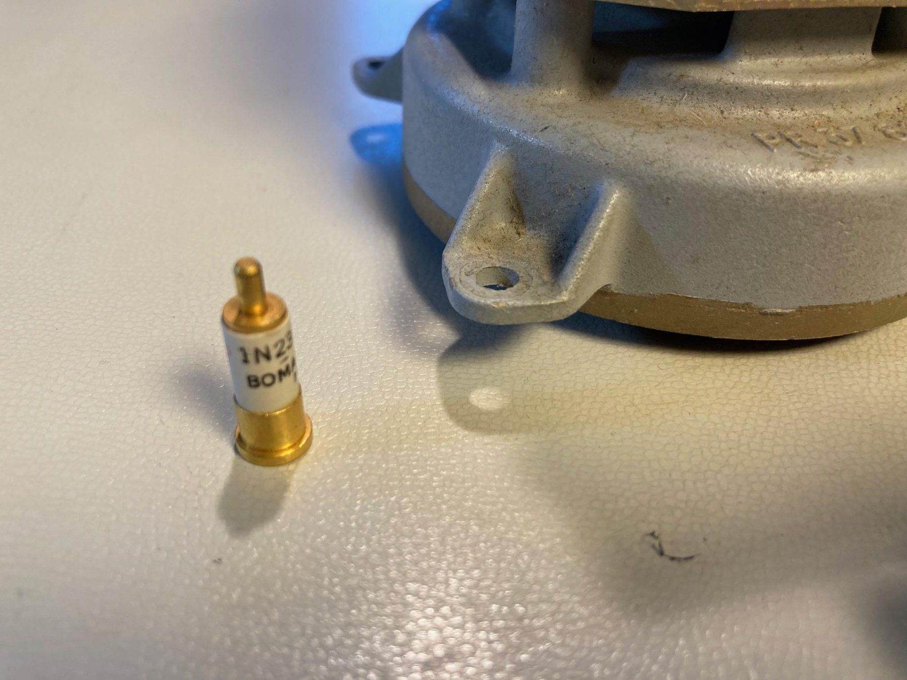Elektronikbauteile: Thomson CSF RADAR DETECTOR FOR SURFACE VESSELS ARBR 10 C – Defekt aus Bäretswil von Nanobit 4