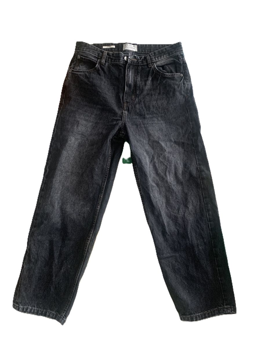 Pull&Bear Jeans: Pull&Bear Jeans, baggy, Size 31 – D'occasion à Münchenstein par Alpinevintage
