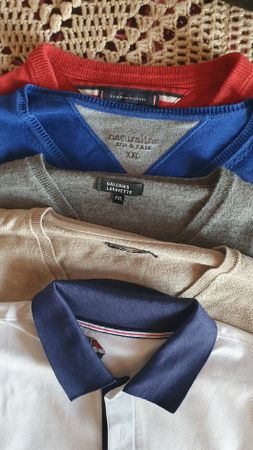 5 pulls XXL Hilfiker, Fila Célio Lafayette