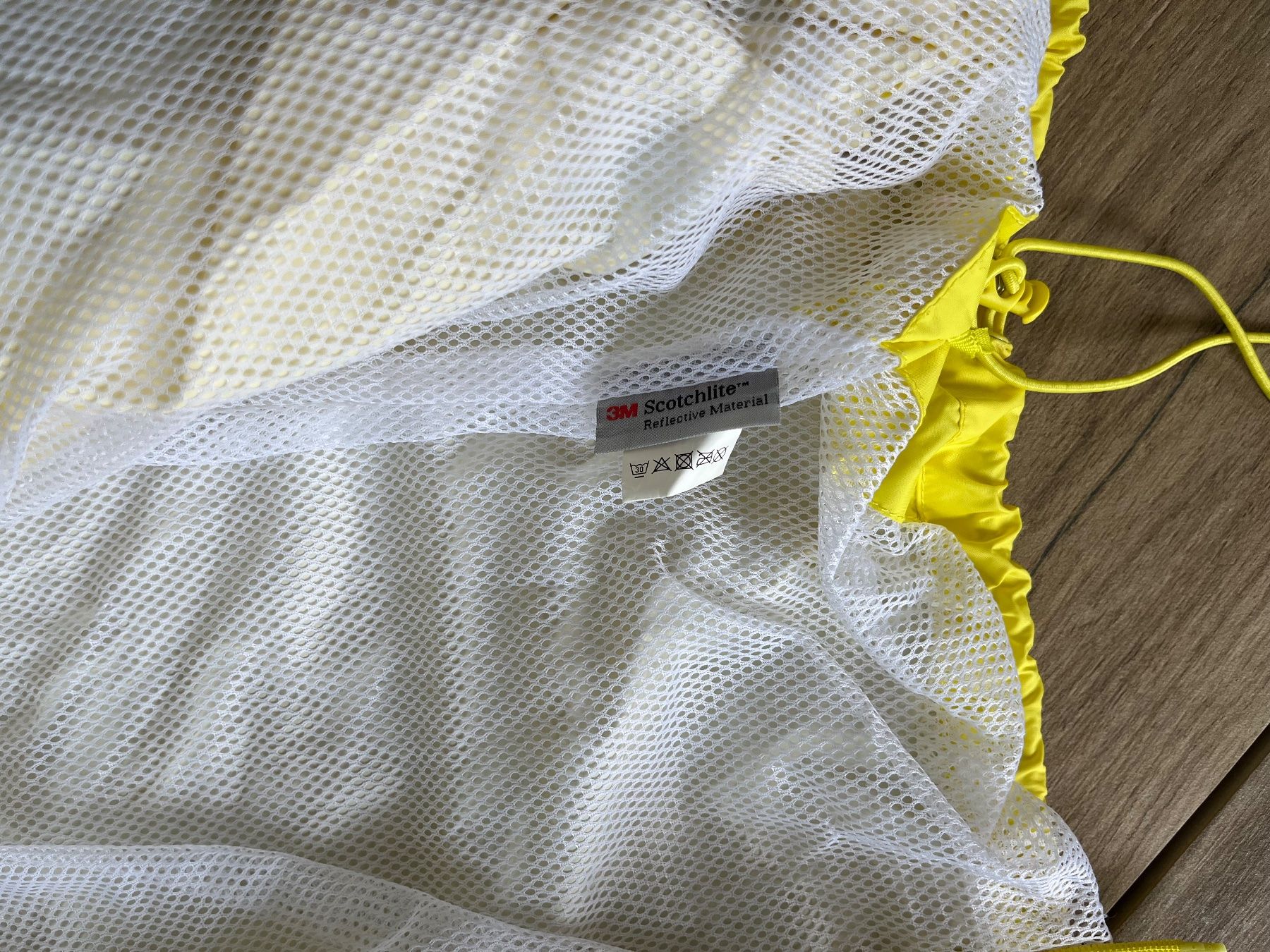 Giacche: Regenjacke gelb – Usato da Zuzwil SG venduto da dieschnellemichelle 6