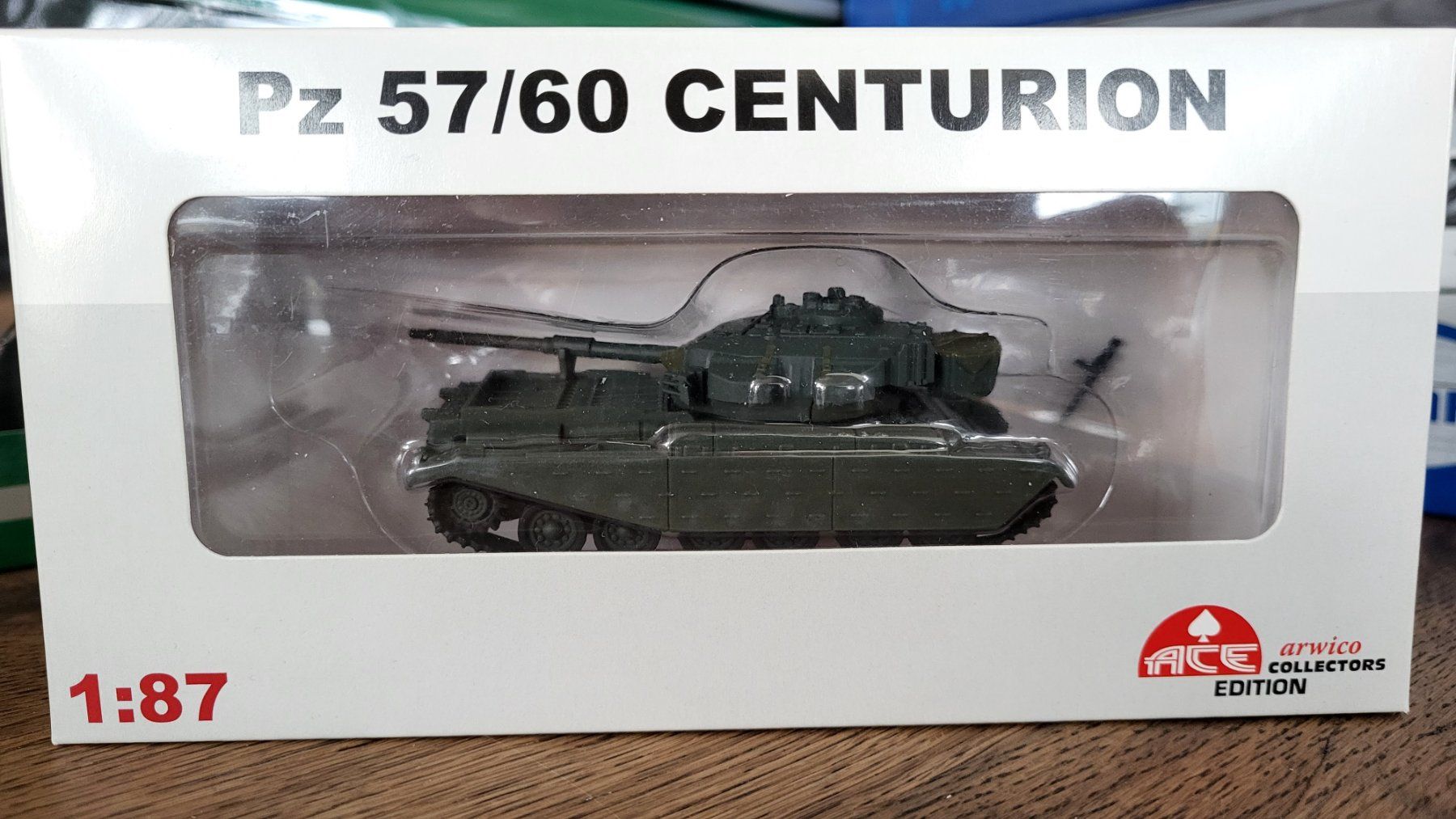 Kit di modellismo & Modellini statici: Panzer 57/60 Centurion der Schweizer Armee 1:87 ACE – Usato da Rothrist venduto da Juana5