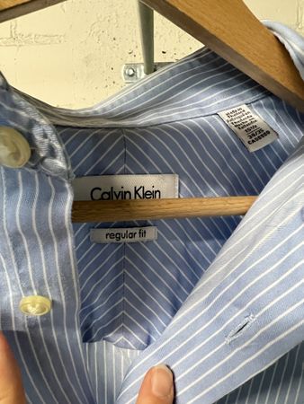 Calvin Klein Hemd blau gestreift Grösse 39/40/ M regular fit