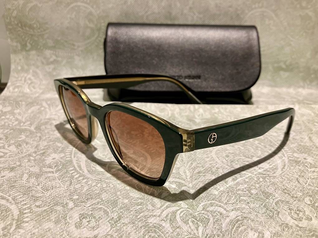 Lunettes & Verres: Sonnenbrille Giorgio Armani – D'occasion à Giebenach par an__8csh 2