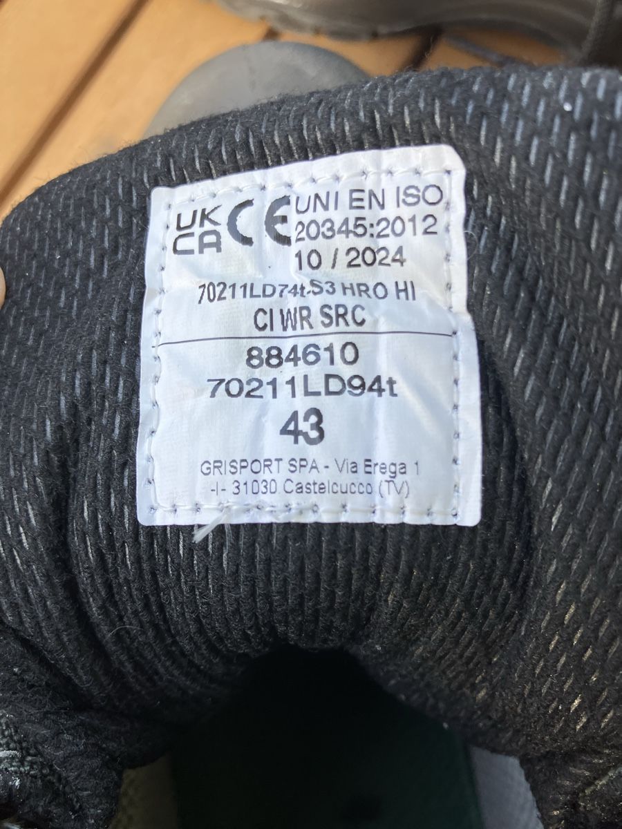 Scarpe da uomo: Neue Sicherheitschuhe Gr. 43 – Nuovo (secondo la descrizione) da Zürich venduto da down-under-corbusier 2