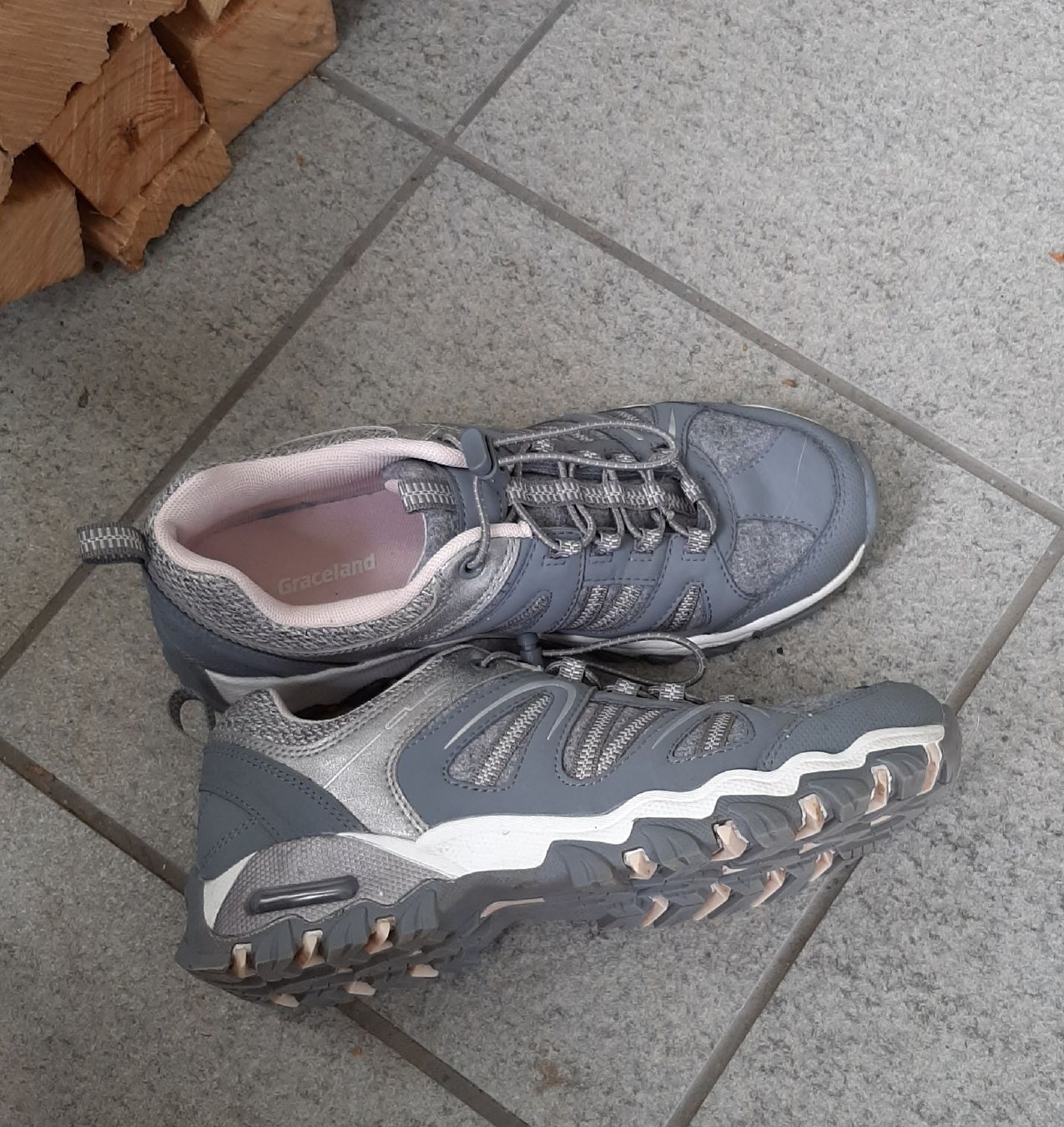 Graceland Scarpe da donna: Laufschuh von Graceland Gr. 38 – Usato da Hochdorf venduto da Amazone0 3
