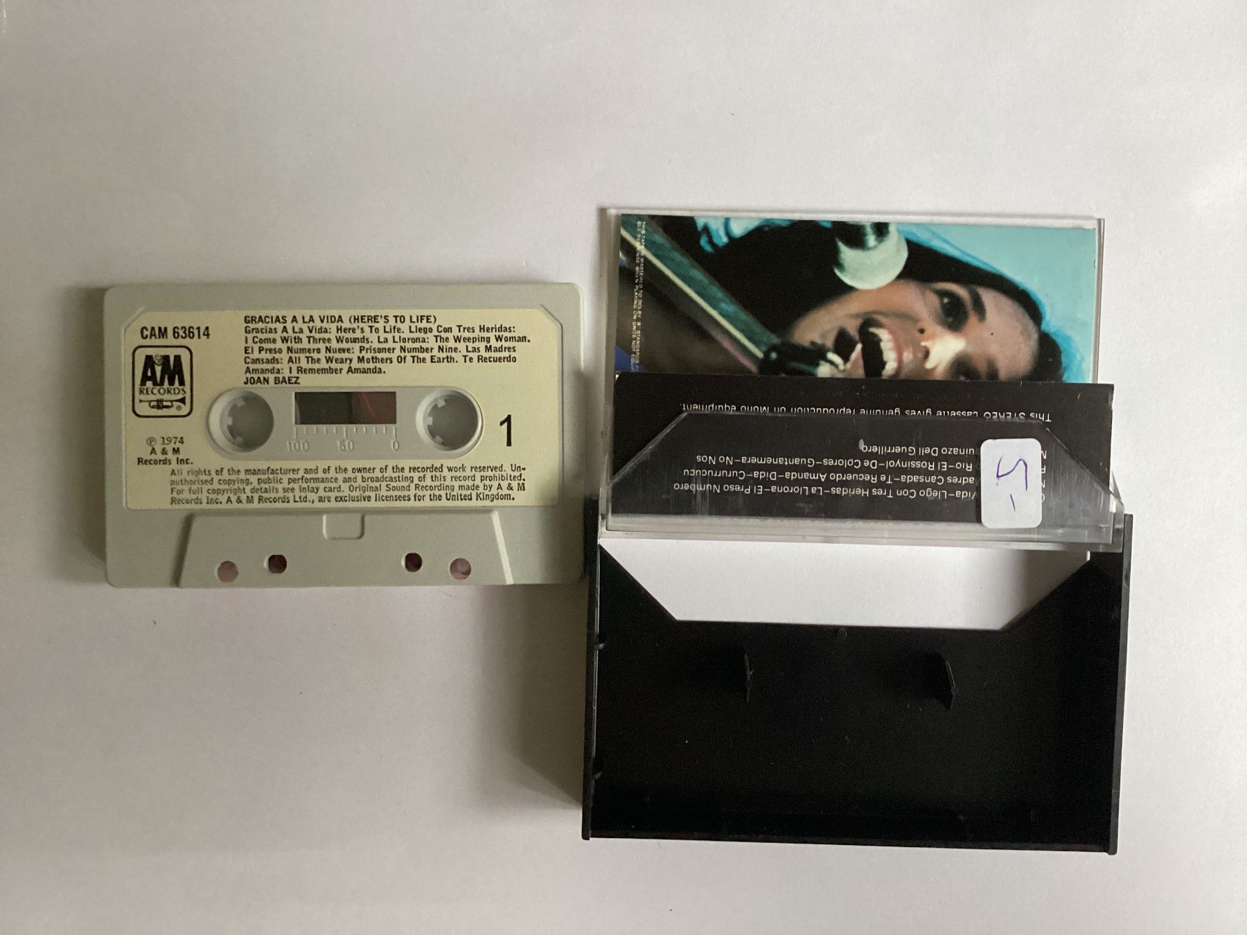 Musicassette: Joan Baez MC - Gracias A La Vida – Usato da Gutenswil venduto da Hamzian 1
