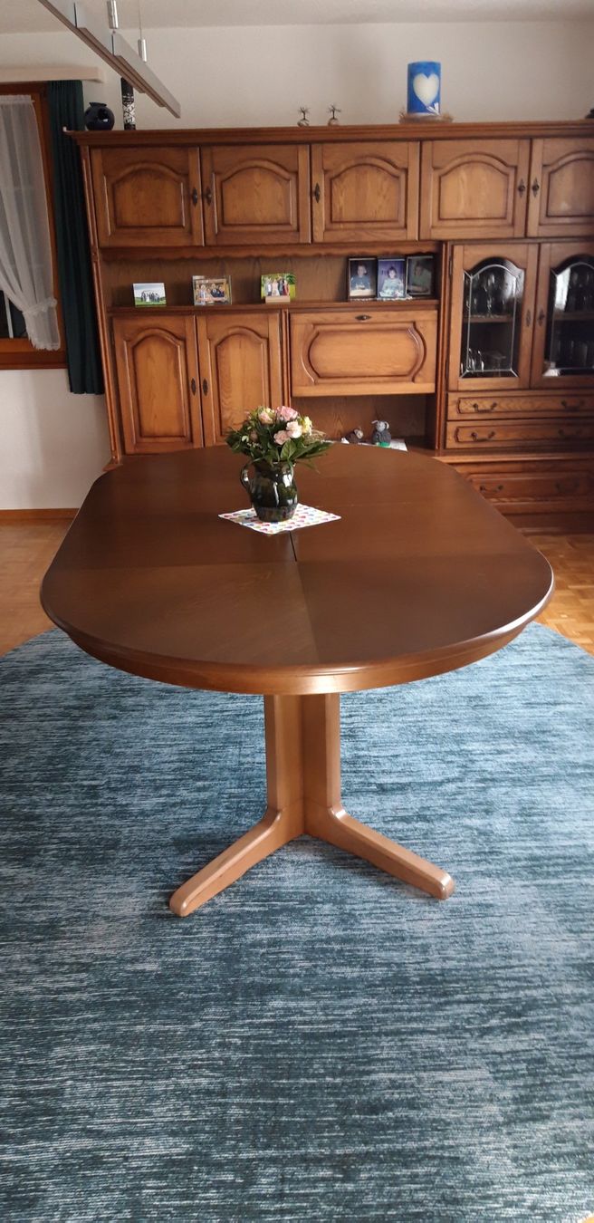 Tavoli: Ausziehbarer Holztisch – Usato da Neuhaus SG venduto da MarlenB 1