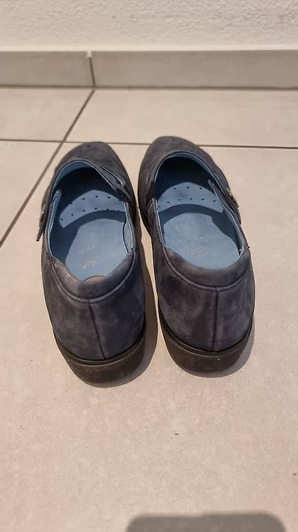 Scarpe da donna: Neuwertiger  Wildleder Schuh – Usato da Neuenkirch venduto da tip_wp7s 2