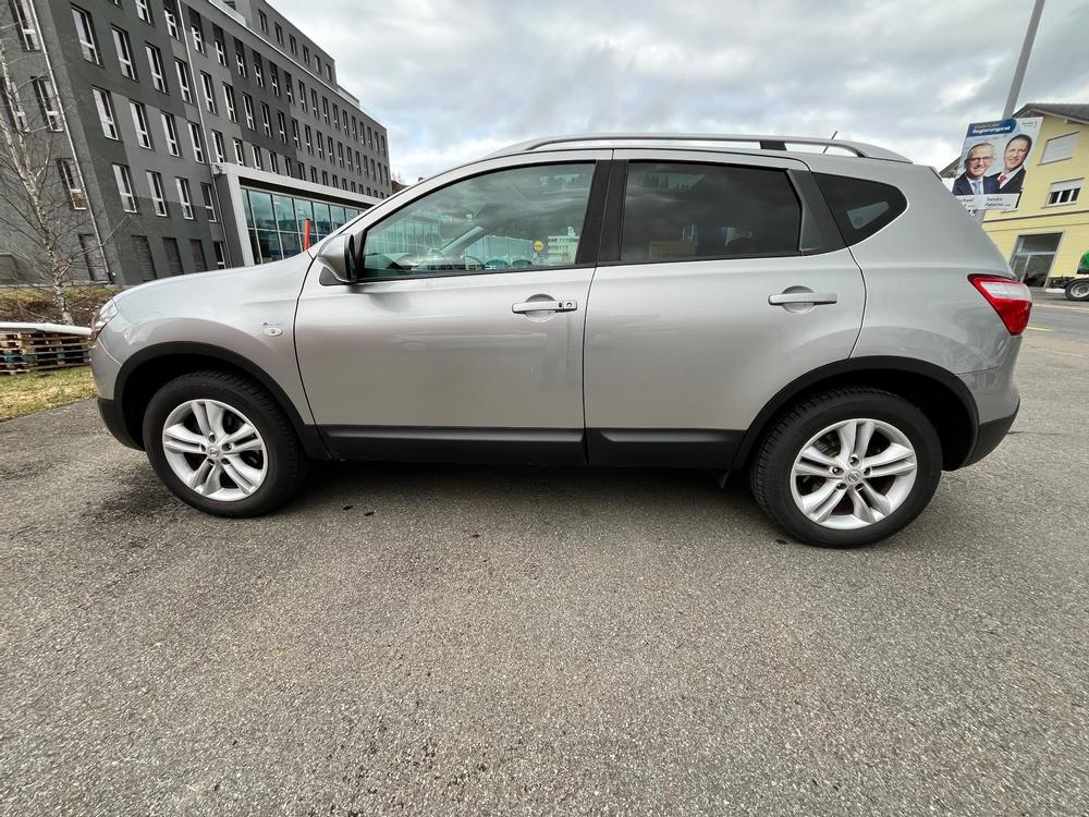 Nissan Qasqhai, 2.0 Benzin, 4x4, MFK Neu, Vollausstattung!