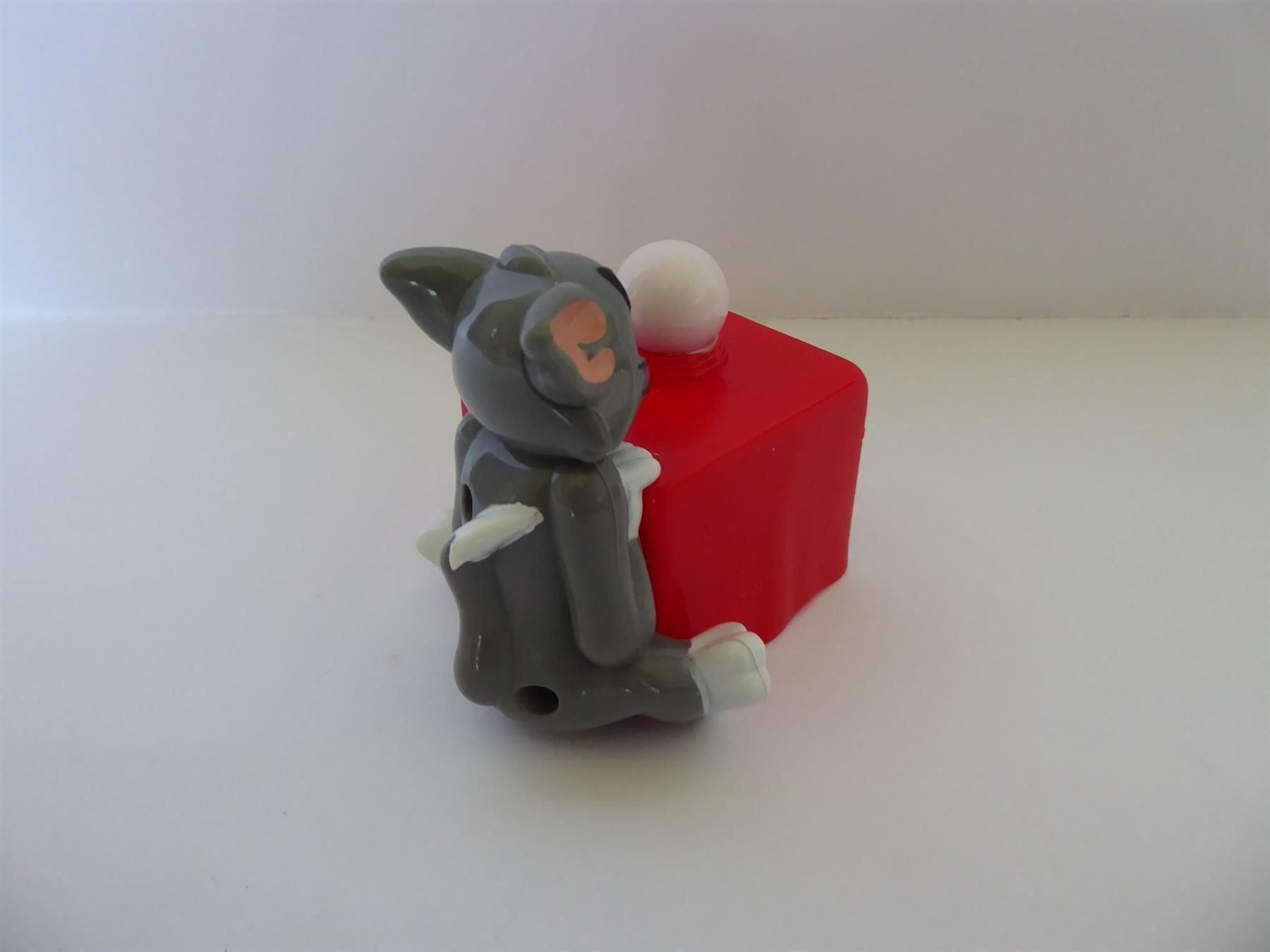 Statuette: Coole Comic Figur Tom mit Würfel, neu – Nuovo (secondo la descrizione) da Turbenthal venduto da TopToys 2