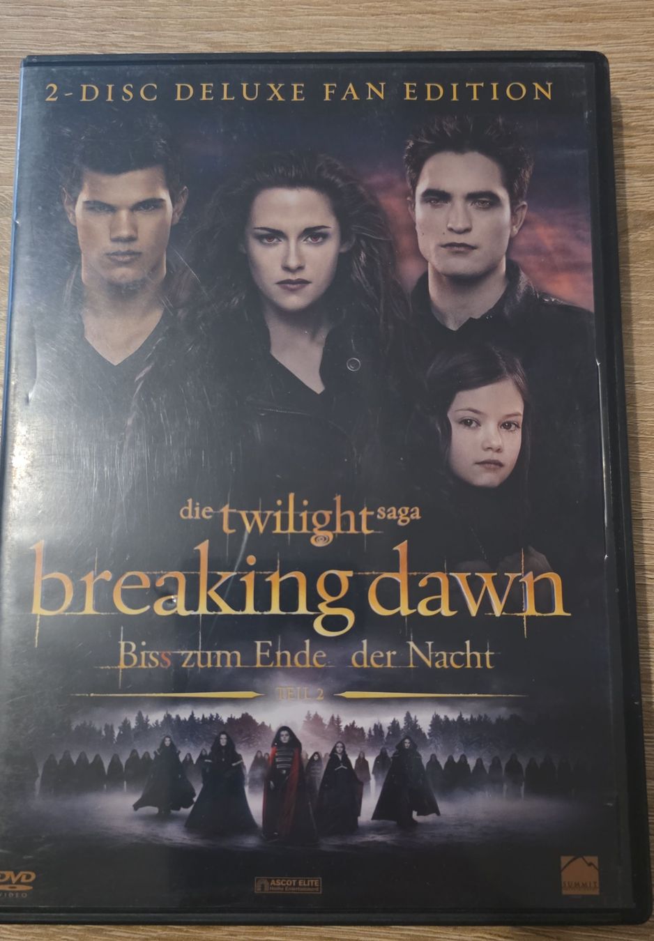 Alle DVDs: Twilight Saga Breaking Dawn DVD 2-Disc  – Gebraucht aus Zürich von P-editon