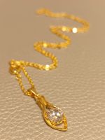 Schmuck Goldige Halskette mit Medal