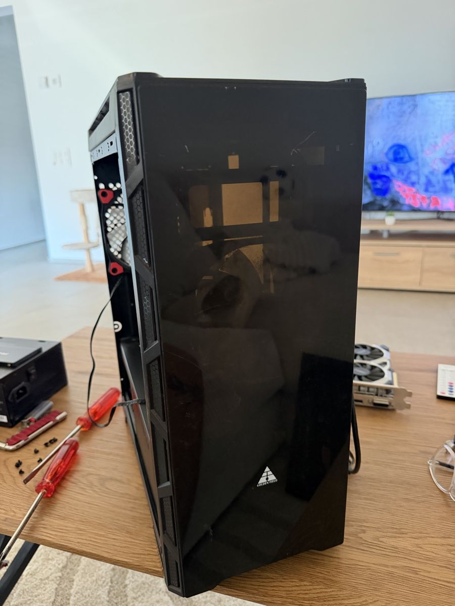Gehäuse: Golden Field PC Gehäuse – Gebraucht aus Güttingen von JeffreyGucc