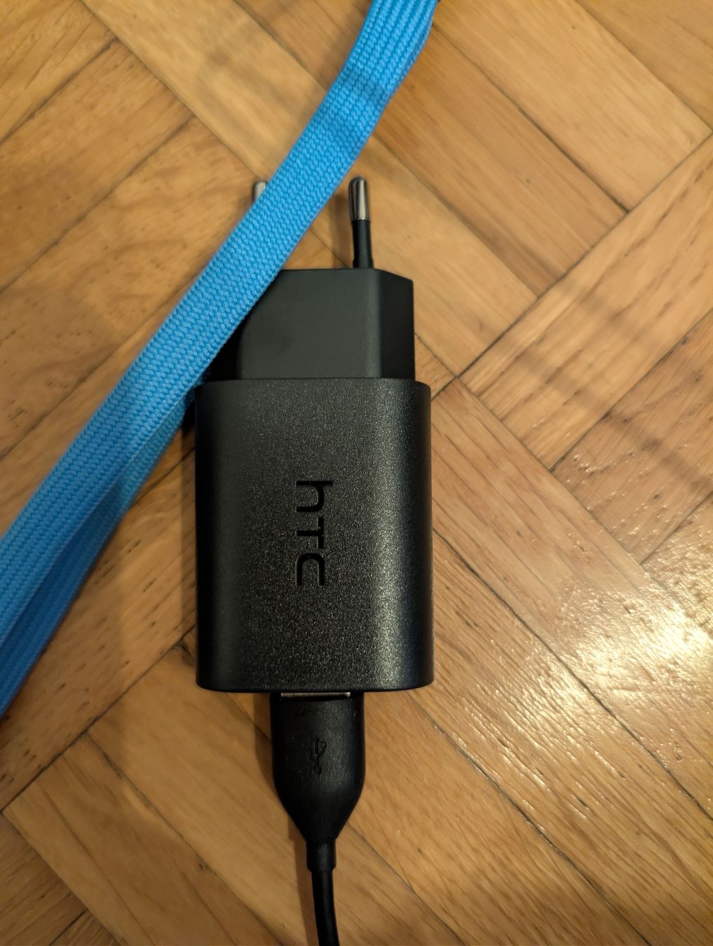 HTC Casco VR: VR Brille: HTC Vive Pro Eye – Nuovo (secondo la descrizione) da Zürich venduto da MAREIKE_PF 2