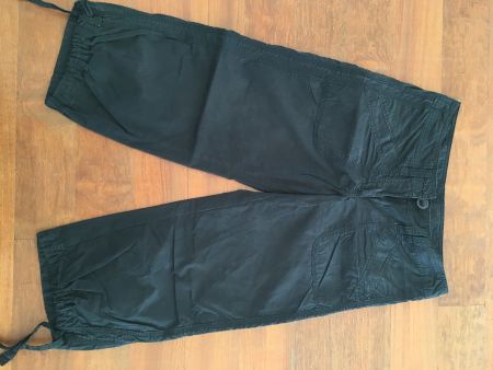 Pantacourt noir, taille 36
